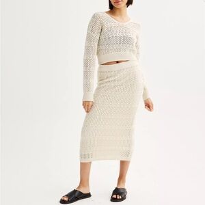 Juniors' Freshman Eyelet Crochet Long Sleeve Top & Maxi Tube Skirt Set, Size S